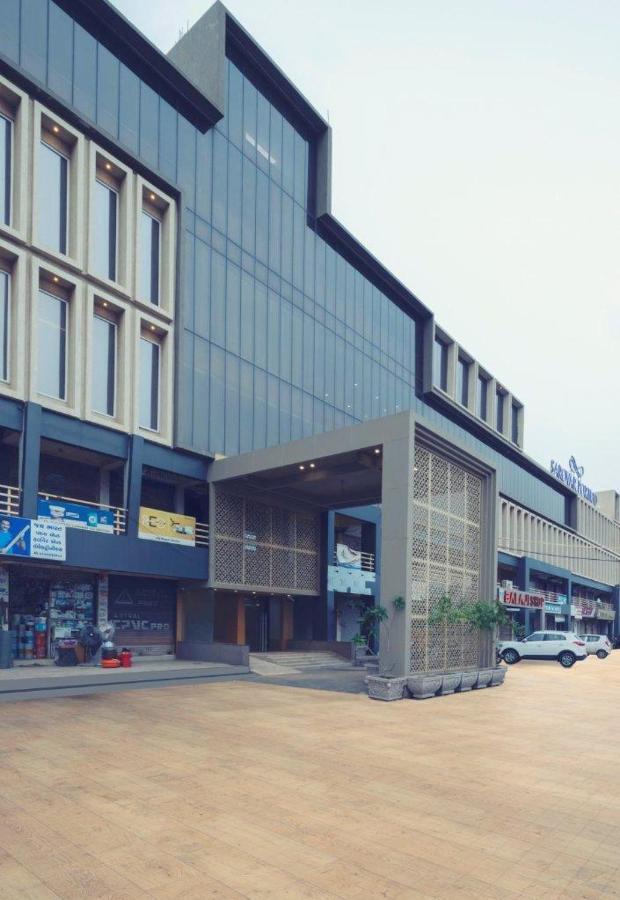 Sarovar Portico Morbi Zewnętrze zdjęcie