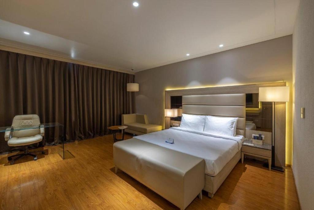Sarovar Portico Morbi Zewnętrze zdjęcie